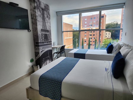 Hotel Laureles Plaza, Medellin, Колумбия
