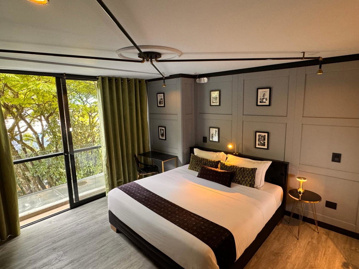 Hôtel · Hotel Helene Boutique, Itaguei