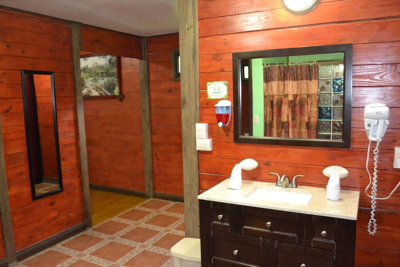 Blue River Resort & Hot Springs, Guayabo, Costa Rica