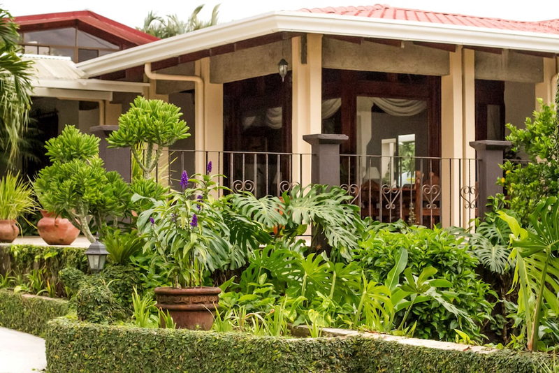 La Riviera Hotel B&B, Alajuela, Коста-Рика