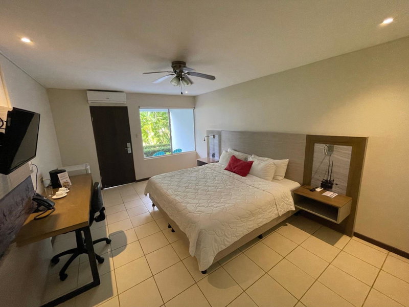 Puerto Azul Hotel, Chacarita, Costa Rica