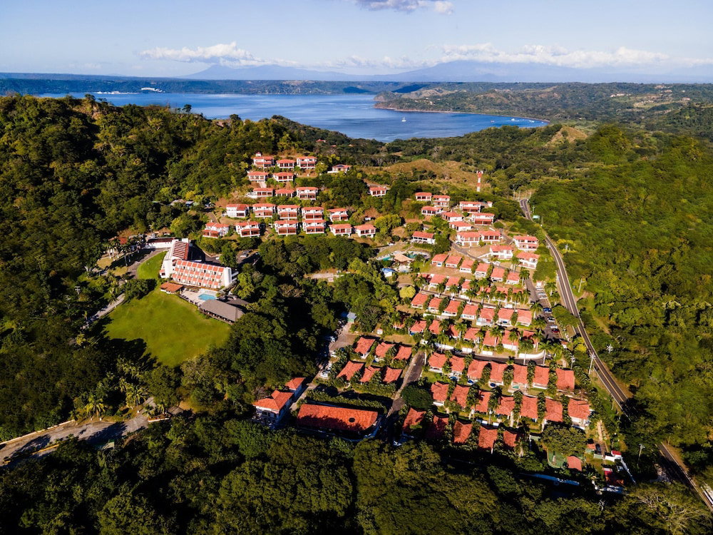 Villas Sol Beach Resort, Costa Rica