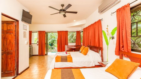 Villas Rio Mar, San Isidro, Costa Rica