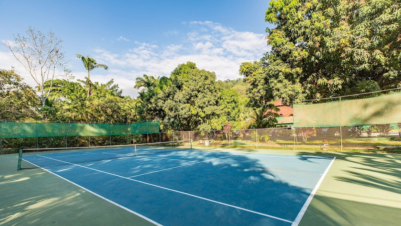 Villas Rio Mar, San Isidro, Costa Rica