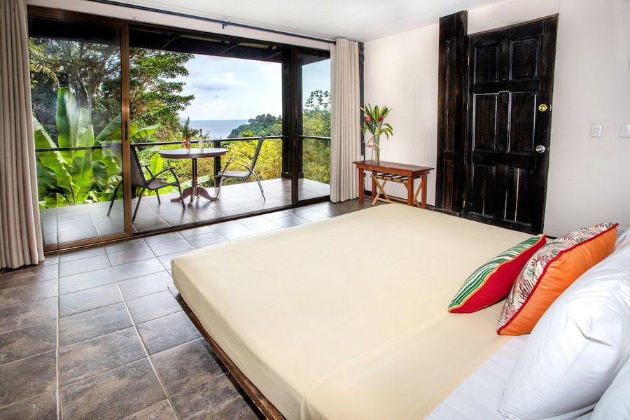 Tiki Villas Rainforest Lodge & Spa, San Isidro, Costa Rica