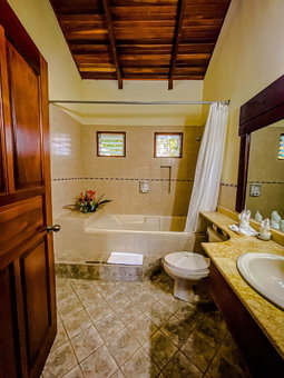 Jaco Hotel Docelunas, Jaco, Costa Rica