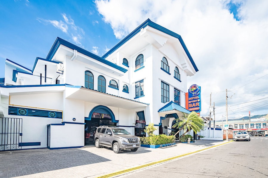 Oz Hotel & Sports Bar, Jaco, Коста-Рика