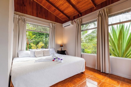 Chateau Arenal, Peñas Blancas, Costa Rica