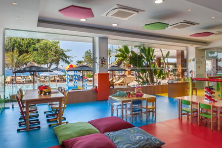 Amathus Beach Hotel Limassol, Germasogeia, Кипр