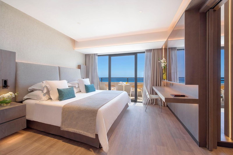 Amathus Beach Hotel Limassol, Germasogeia, Кипр