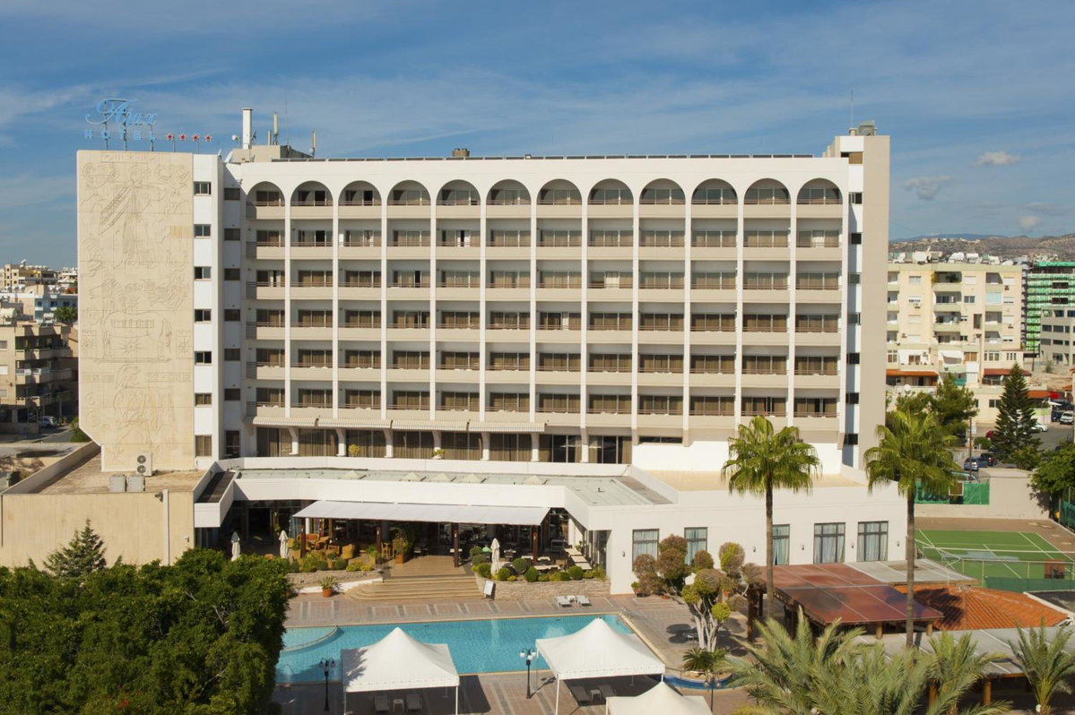Ajax Hotel, Кипр
