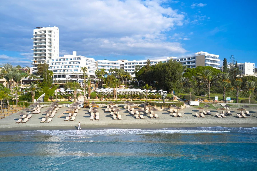 Mediterranean Beach Hotel, Germasogeia, Кипр