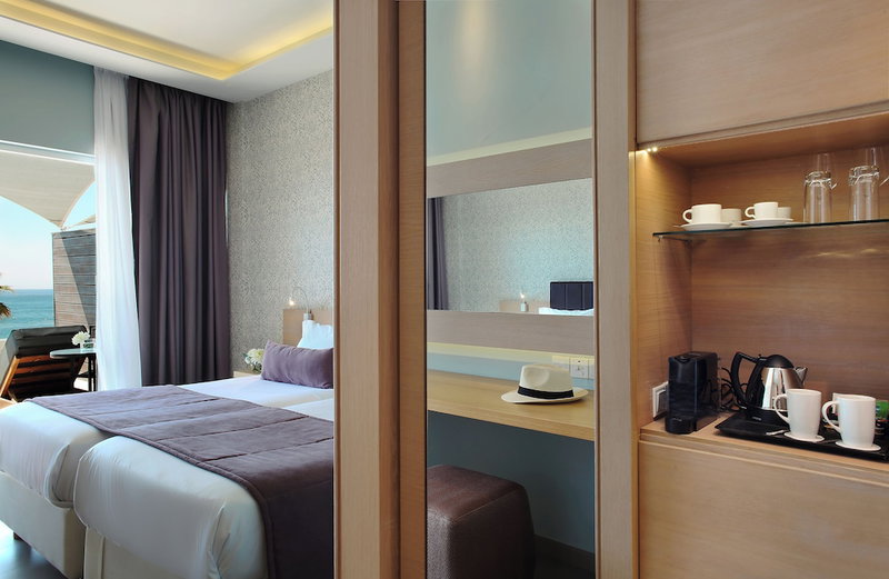 Royal Apollonia by Louis Hotels, Germasogeia, Кипр