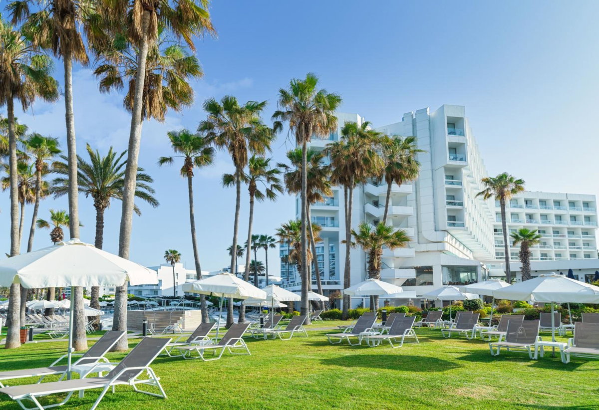 Hôtel · Leonardo Plaza Cypria Maris Beach Hotel & Spa, Paphos