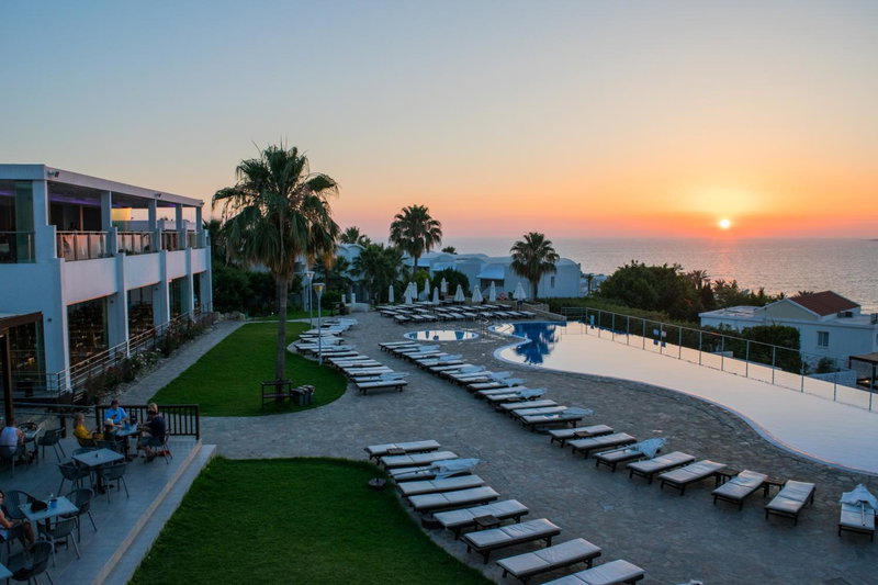 Theo Sunset Bay Hotel, Paphos, Chipre