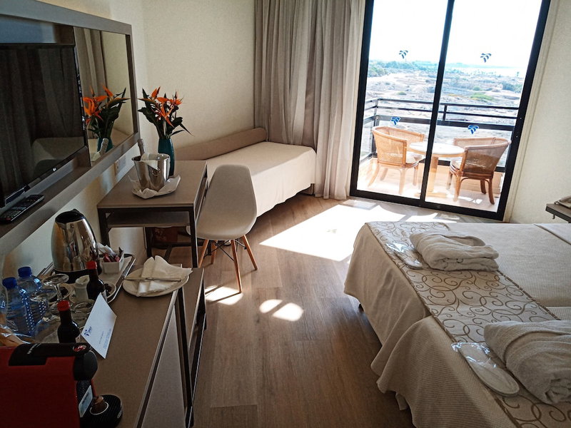 Venus Beach Hotel, Paphos, Chipre