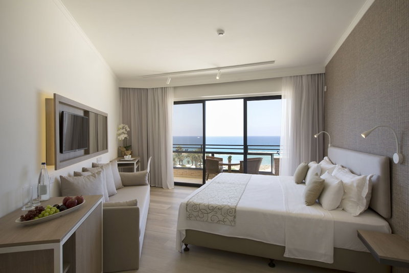 Venus Beach Hotel, Paphos, Chipre