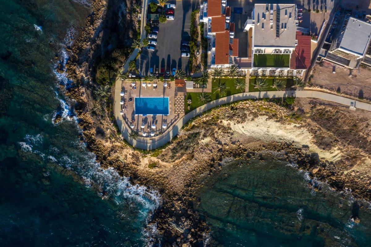 Vrachia Beach Hotel & Suites - Adults Only, Chipre