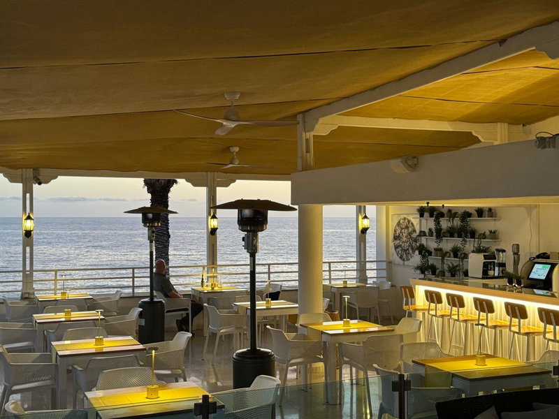 Vrachia Beach Hotel & Suites - Adults Only, Paphos, Chypre
