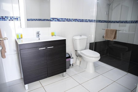 Sun Hall Beach Hotel Apts., Larnaca, Chipre