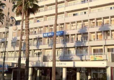 Sun Hall Beach Hotel Apts., Larnaca, Chipre