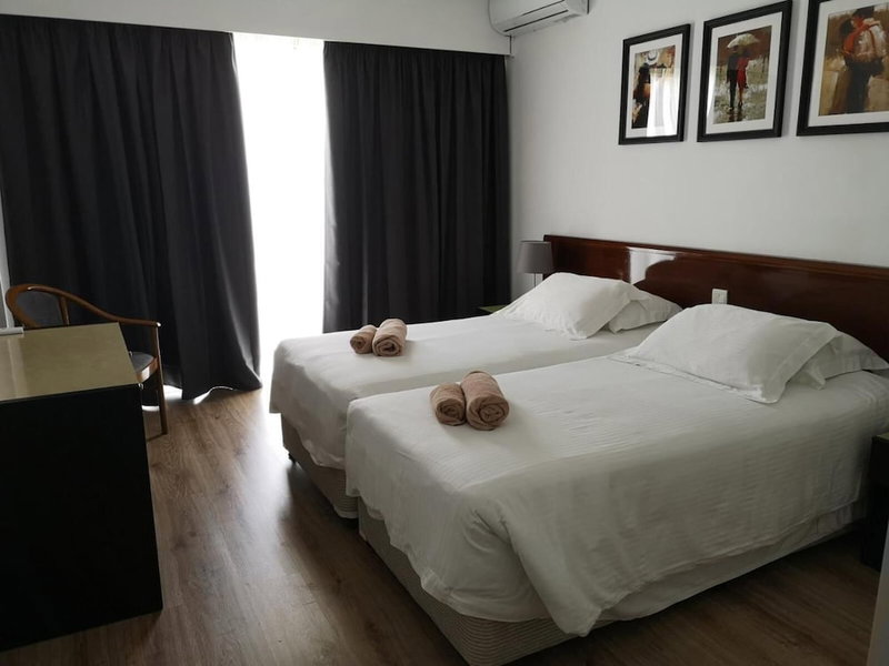Sun Hall Beach Hotel Apts., Larnaca, Chipre
