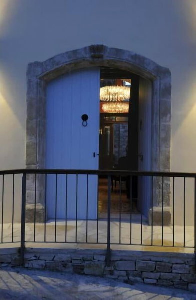 The Library Hotel Wellness Retreat, Germasogeia, Chipre