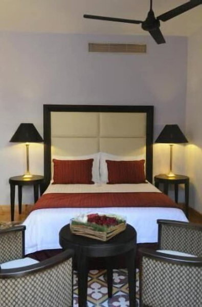 The Library Hotel Wellness Retreat, Germasogeia, Chipre