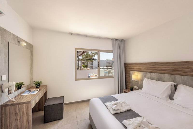 Kapetanios Aqua Resort, Paphos, Chypre