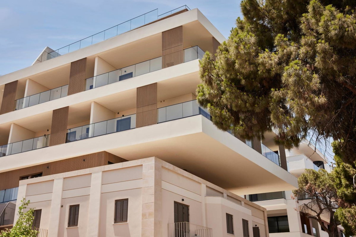 White City Limassol - Boutique Aparthotel, Кипр