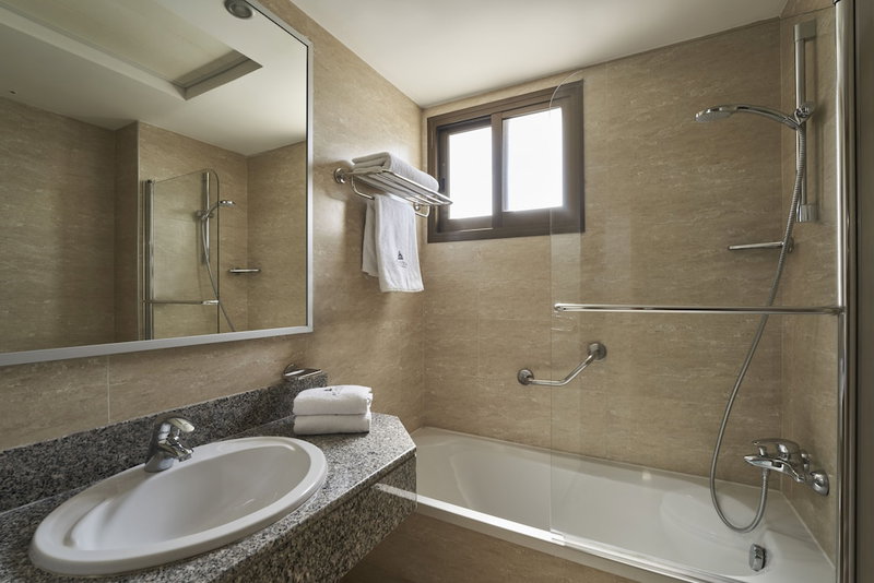 Atlantica Oasis, Germasogeia, Кипр