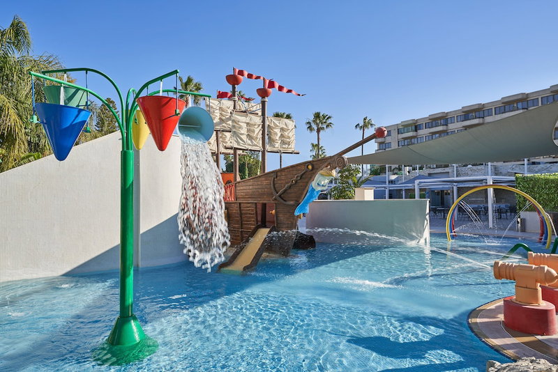 Atlantica Oasis, Germasogeia, Кипр
