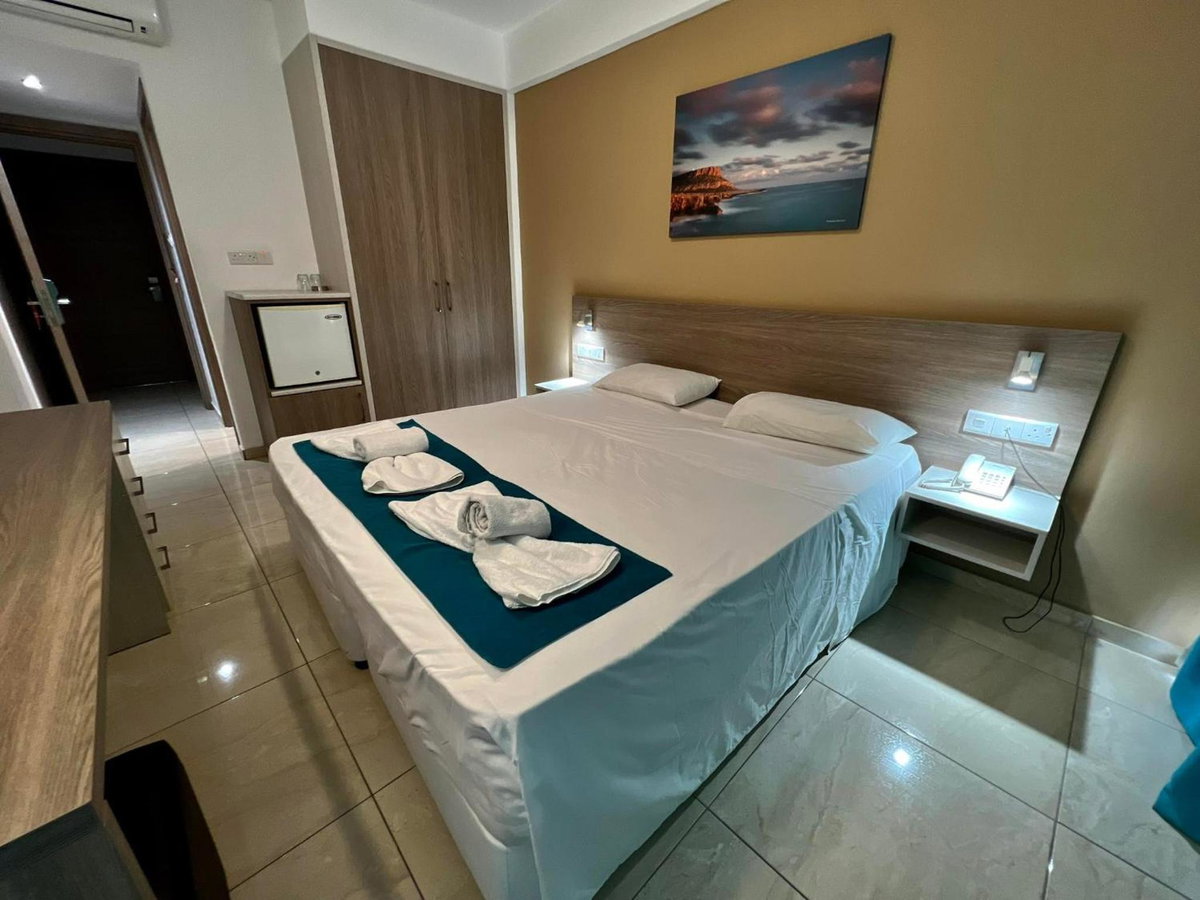 Hotel · Sunny Blue Hotel, Protaras