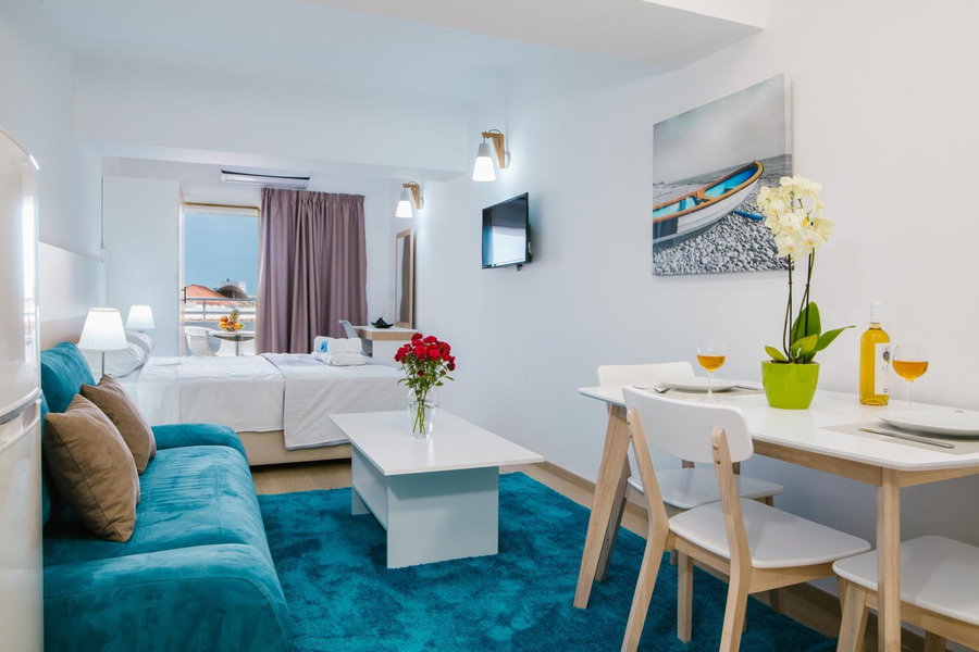 Stephanie Studios, Larnaca, Кипр
