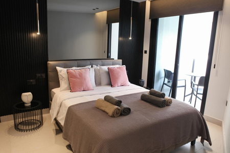 Raam Luxury Suites, Larnaca, Кипр