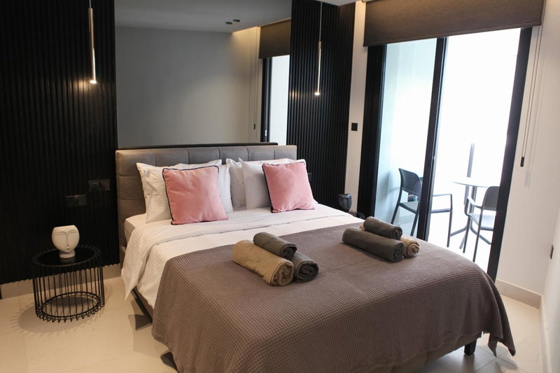 Raam Luxury Suites, Larnaca, Кипр