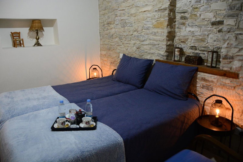 Lazaros Stonehouse, Pano Lefkara, Кипр
