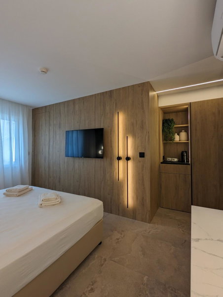 Tuck Inn, Larnaca, Кипр