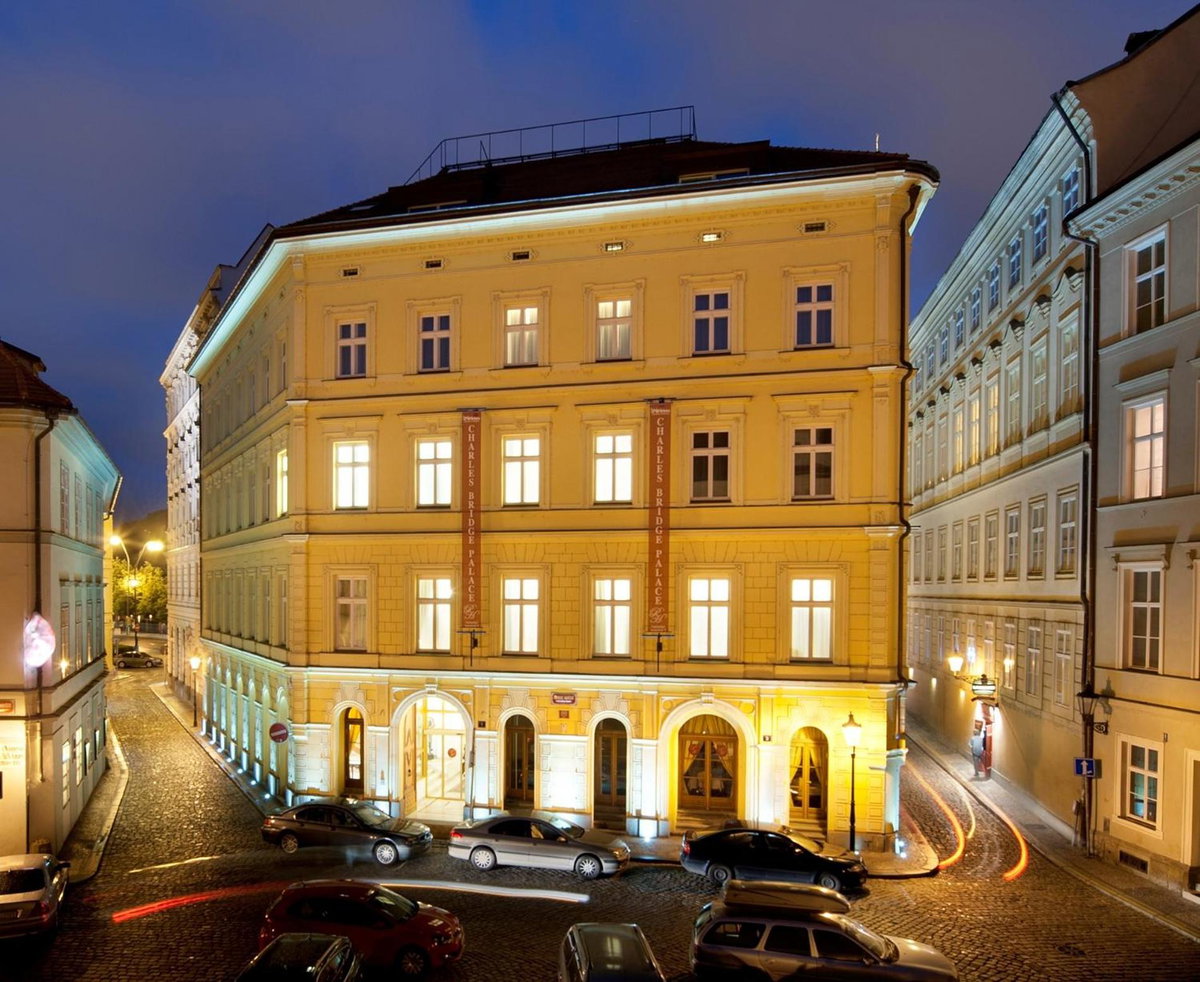 Hotel · Charles Bridge Palace, Prague