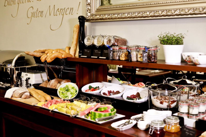 Hotel Julian, Prague, Tschechien