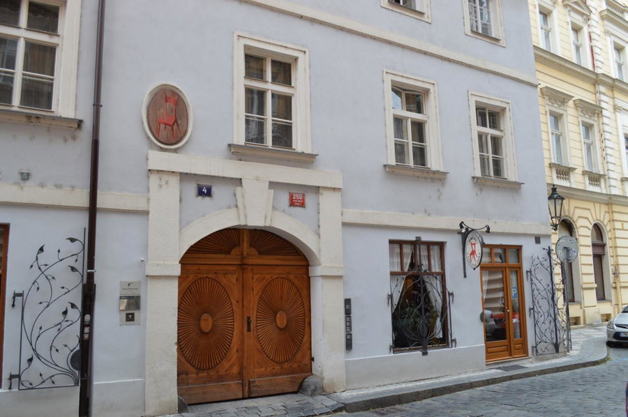 U Cervene zidle - Red Chair Hotel, Prague, Czechia