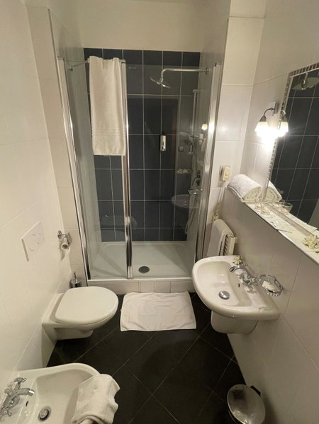 U Cervene zidle - Red Chair Hotel, Prague, Czechia