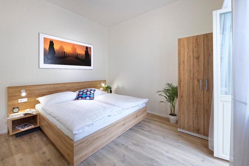 DownTown Suites Jugoslavska, Prague, Чехия