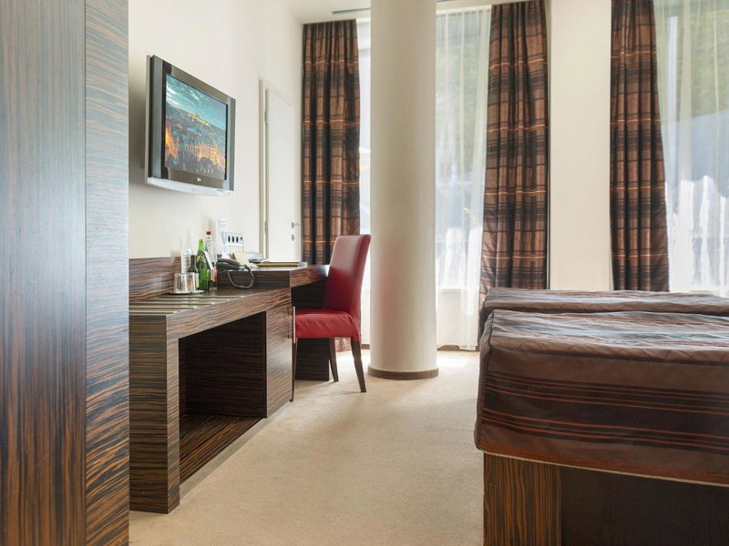 EA Hotel Crystal Palace, Prague, Czechia