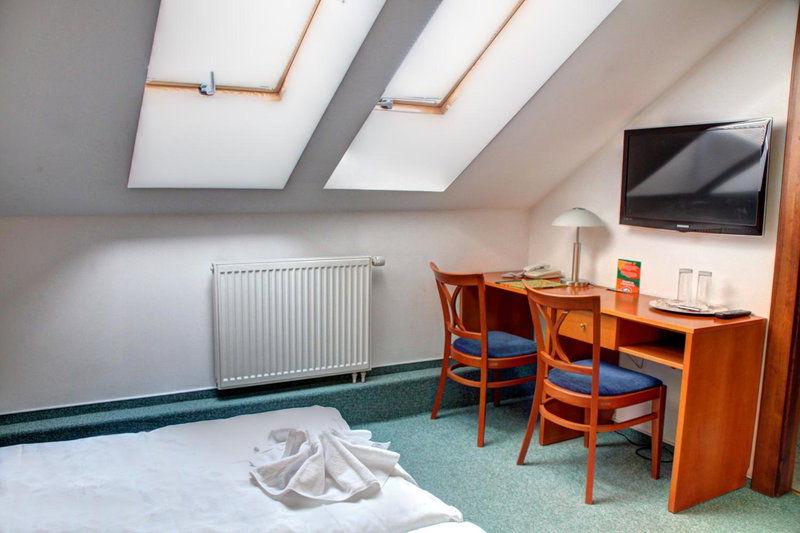 BIRDIE Pension & Wellness, Pardubice, Czechia