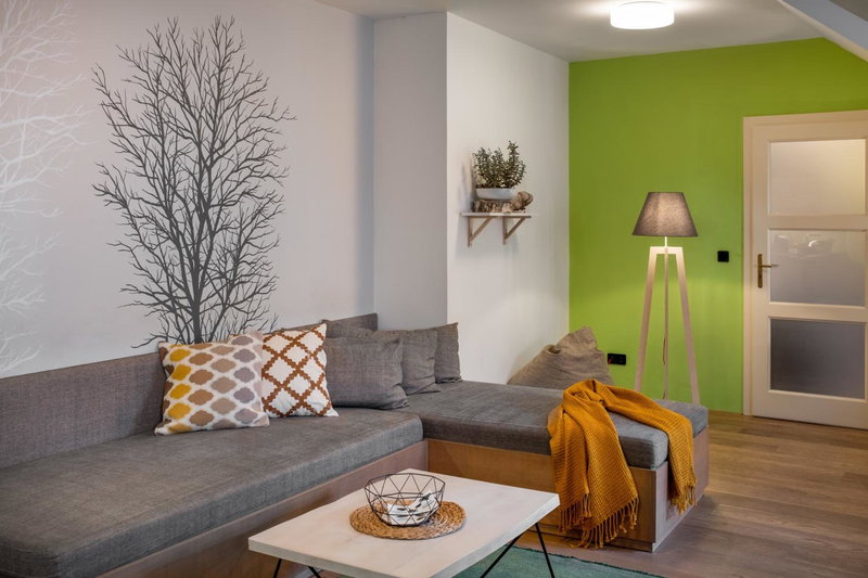4 Trees Apartments by Adrez, Prague, Tschechien