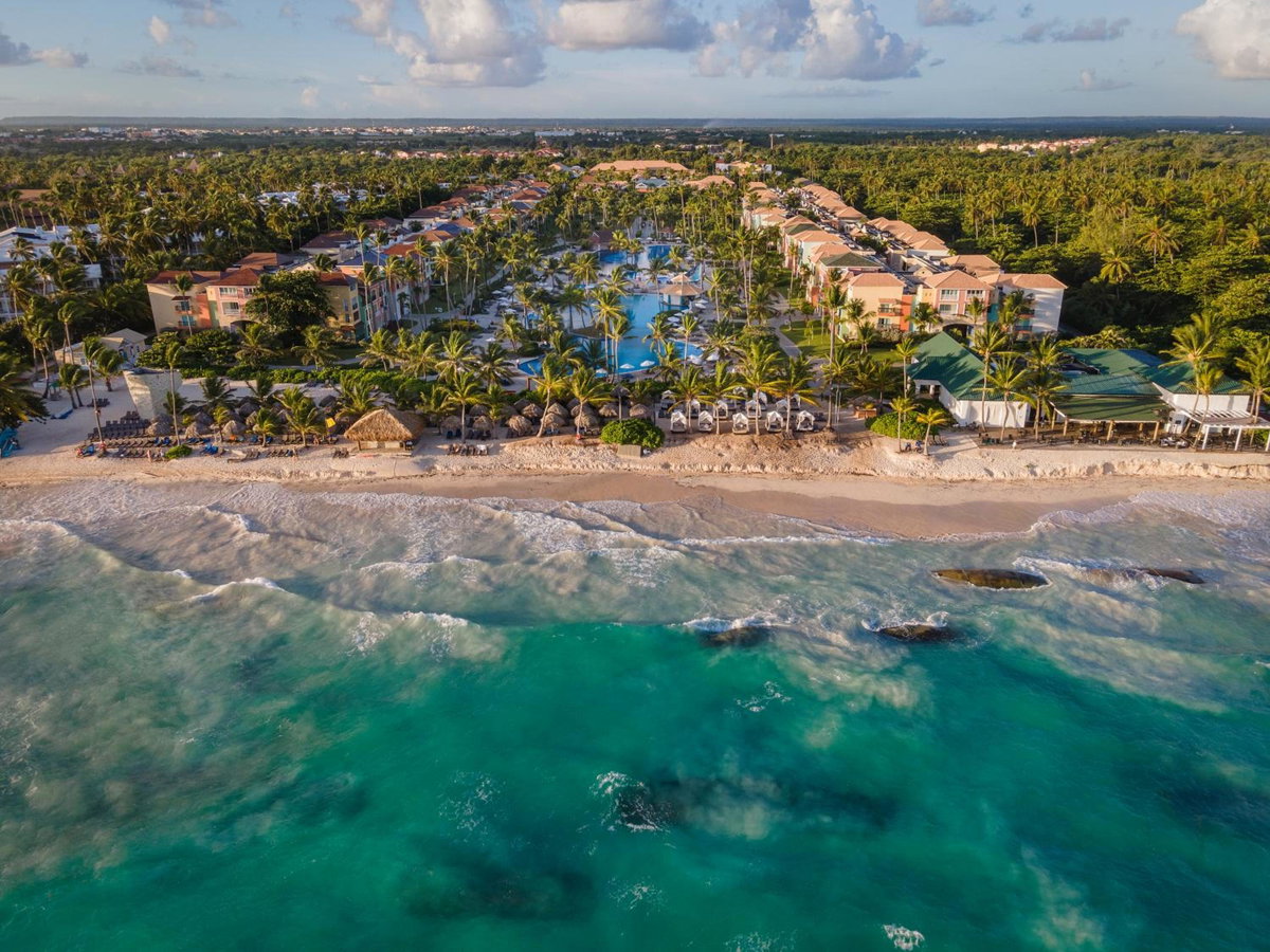 Ocean Blue & Sand Beach Resort - All Inclusive, Dominican Republic