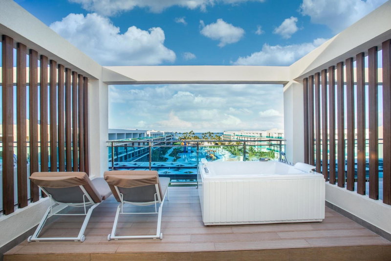 Serenade Punta Cana Beach & Spa Resort, Punta Cana, Dominican Republic