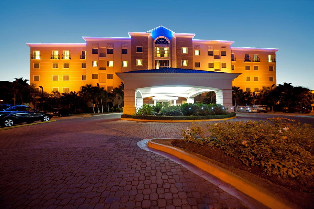 Hodelpa Garden Court, Dominican Republic