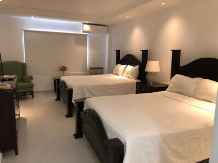 Golden House Hotel & Restaurant, Santo Domingo Este, Доминиканская Республика